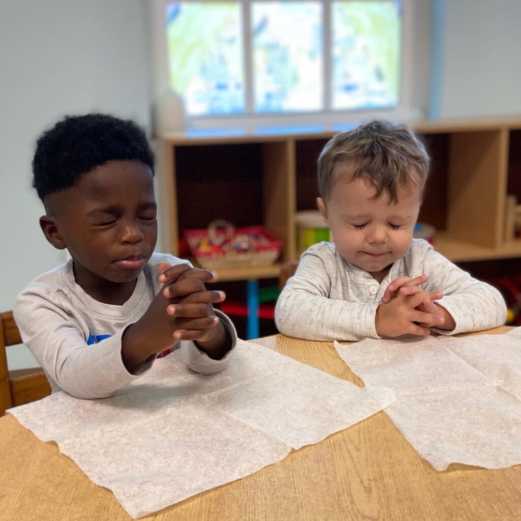 little children praying